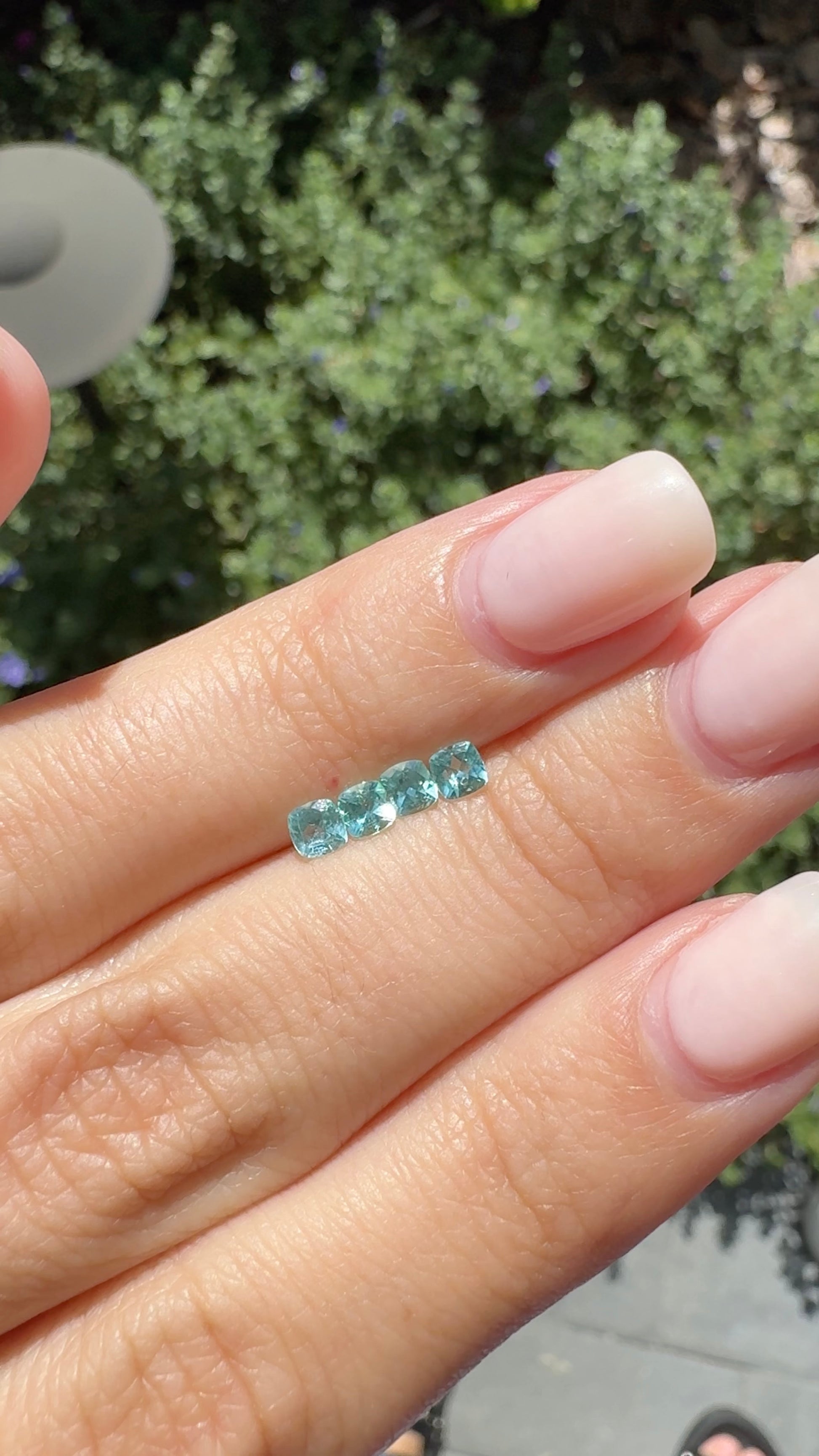 *NEW* Bespoke 0.51 Carat Cushion Paraíba Tourmaline Layout