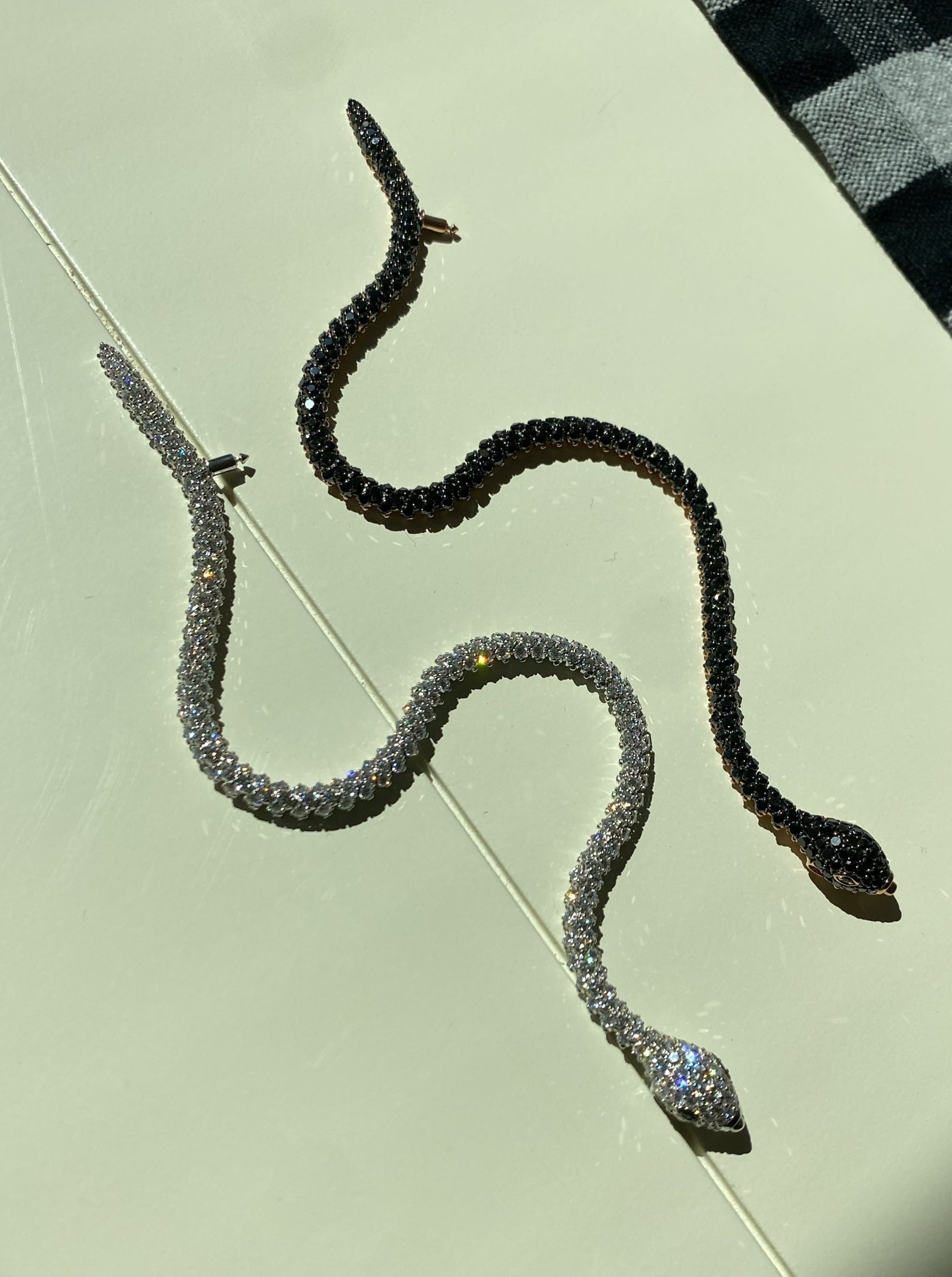Full Diamond Serpent Bracelet