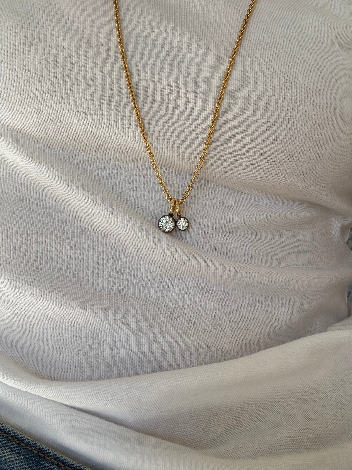 Collet Set 2 Carat Round Diamond Charm