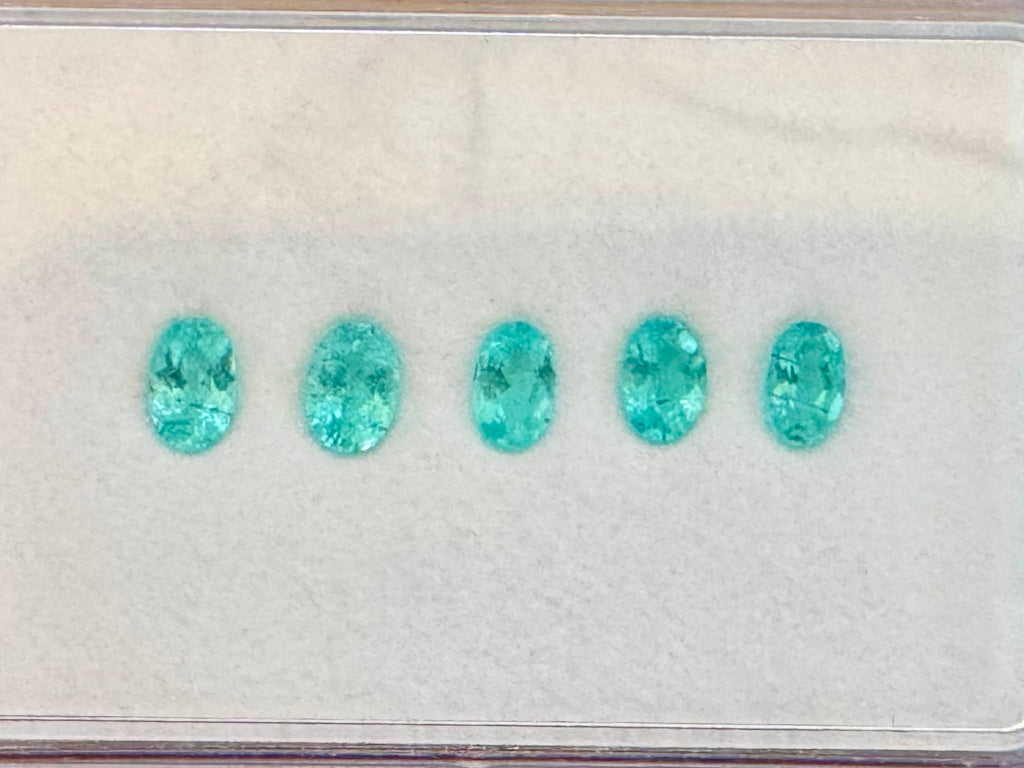 *NEW* Bespoke 2.29 Carat Oval Paraíba Tourmaline Layout