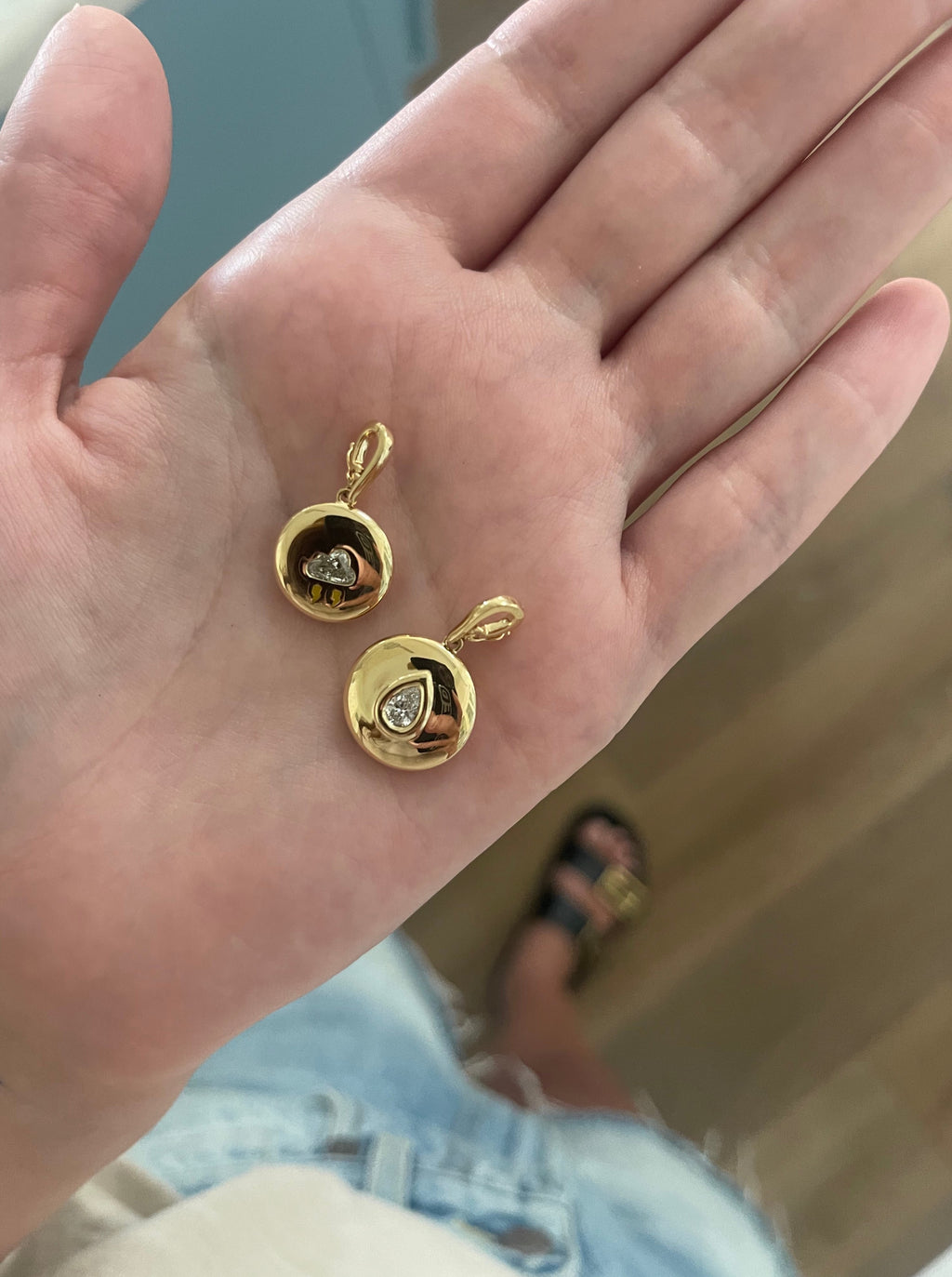 Thundercloud Diamond Saucer Pendant