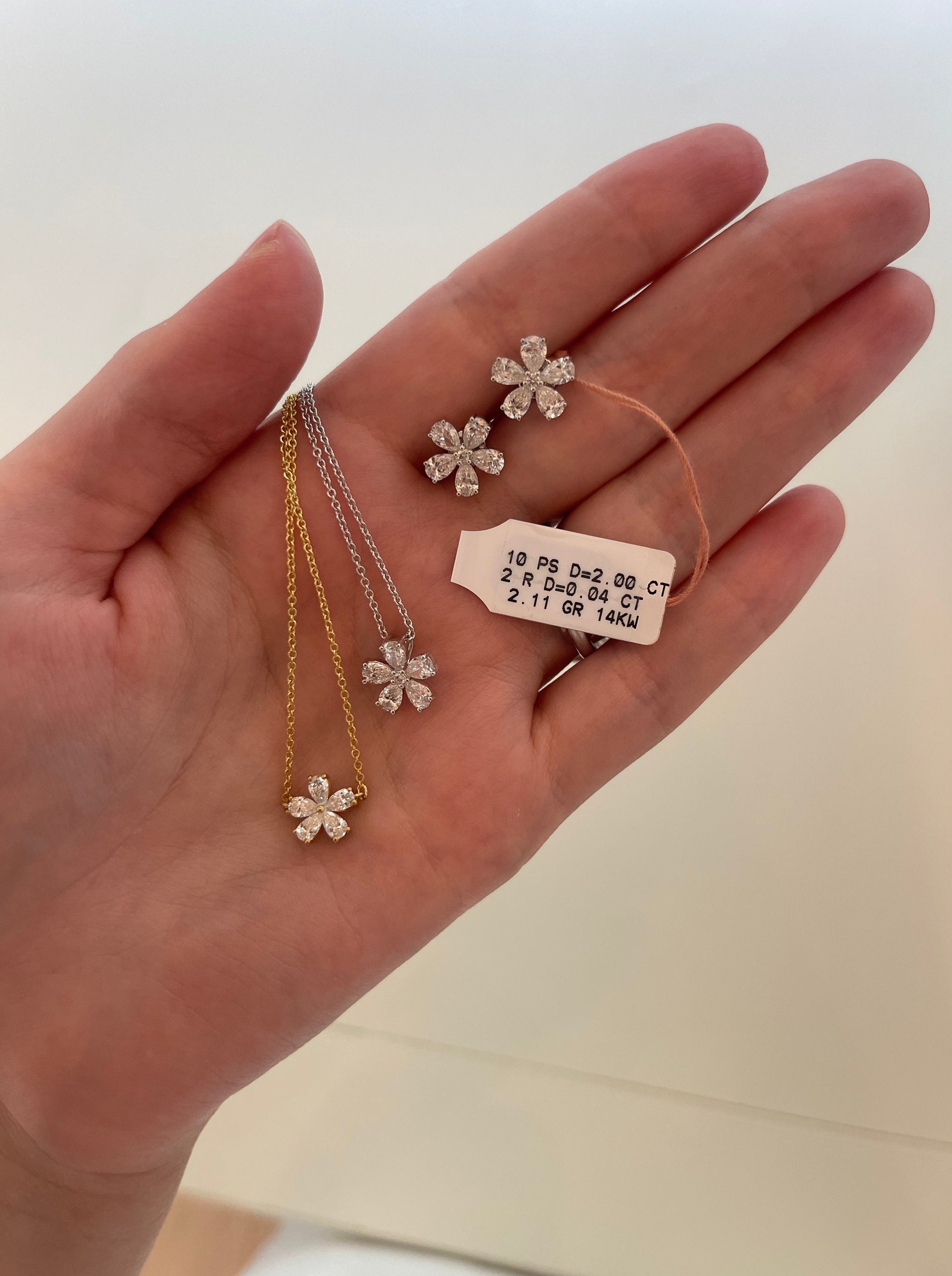 Mini Forget-Me-Not Diamond Flower Pendant