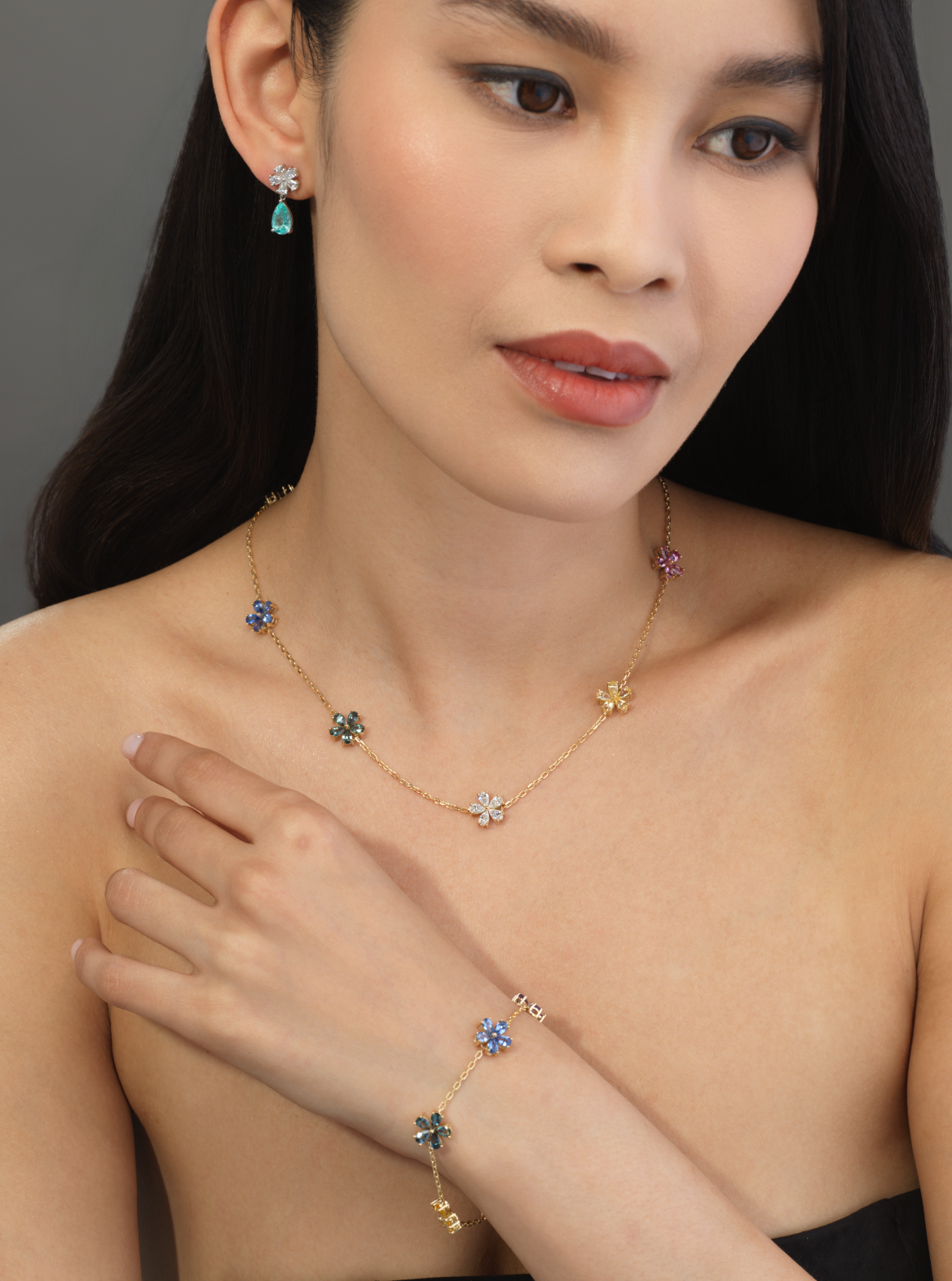*NEW* Mini Rainbow & Diamond 7 Motif Forget-Me-Not Diamond Necklace